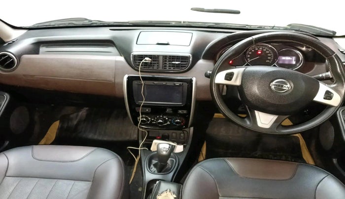 2017 Nissan Terrano XV D PREMIUM AMT, Diesel, Automatic, 55,769 km, interior