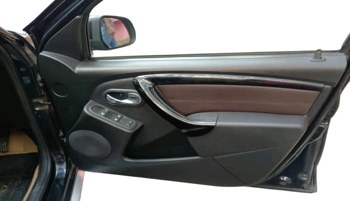 2017 Nissan Terrano XV D PREMIUM AMT, Diesel, Automatic, 55,769 km, interior