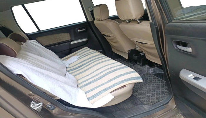 2013 Maruti Wagon R 1.0 VXI, Petrol, Manual, 40,697 km, interior