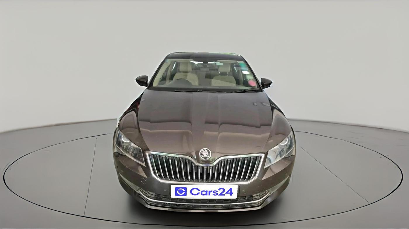 2018 Skoda Superb L&K 2.0 TDI AT, Diesel, Automatic, 62,970 km, exterior