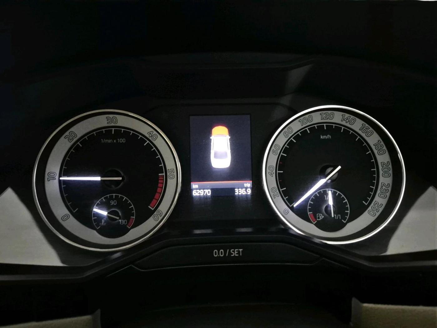2018 Skoda Superb L&K 2.0 TDI AT, Diesel, Automatic, 62,970 km, interior