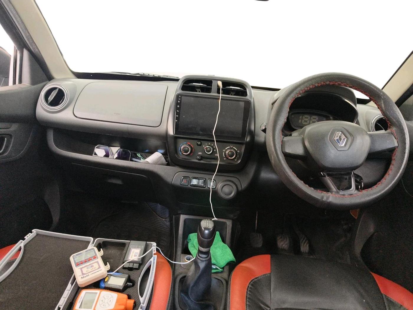 2018 Renault Kwid RXT 0.8, Petrol, Manual, 63,080 km, interior