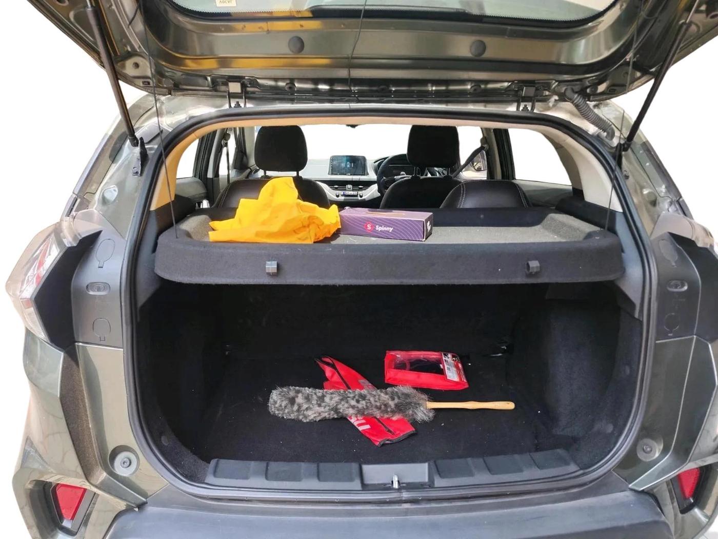 2021 Tata NEXON XM PETROL, Petrol, Manual, 21,296 km, exterior