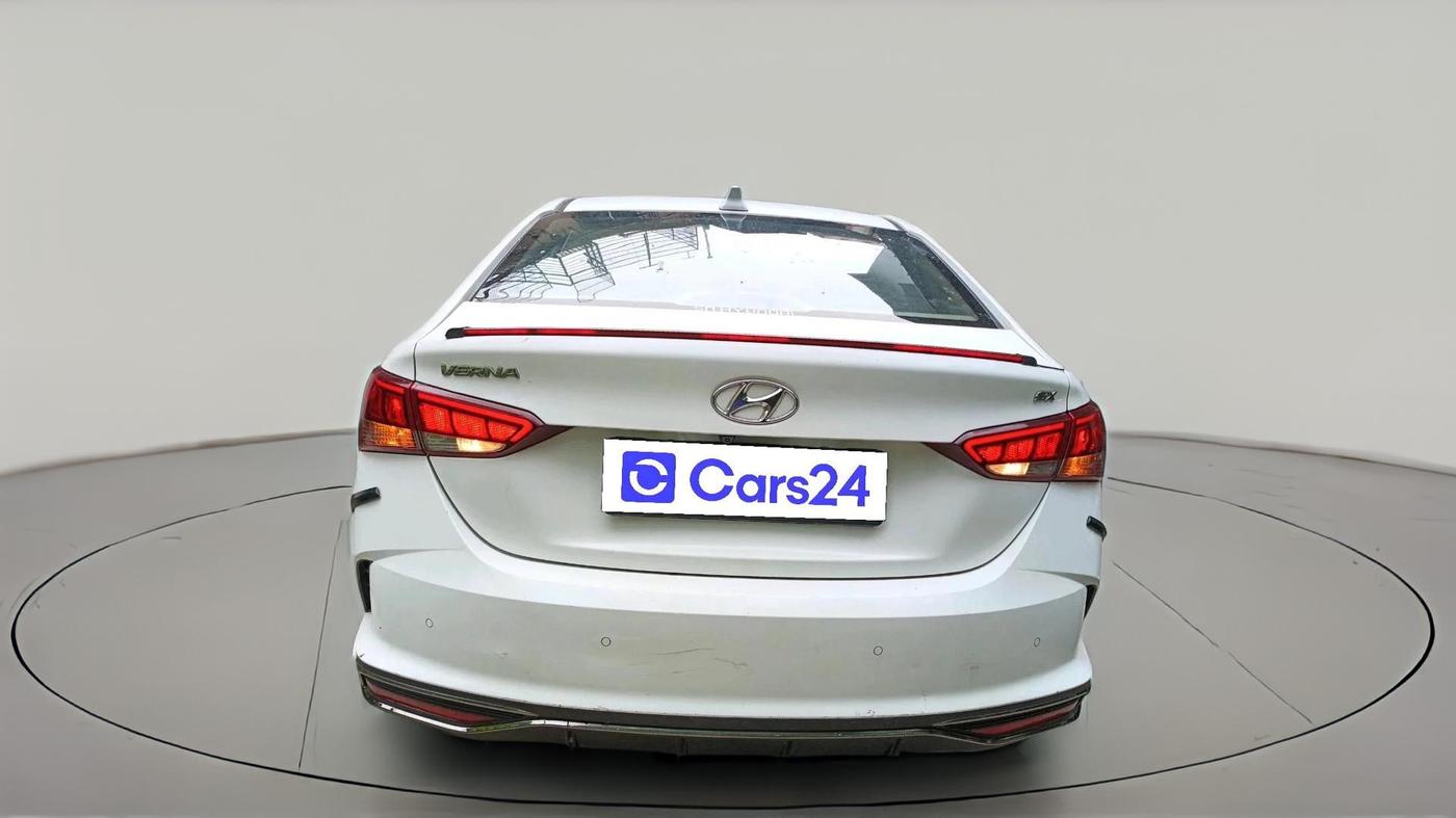 2022 Hyundai Verna SX 1.5 VTVT, Petrol, Manual, 21,644 km, exterior