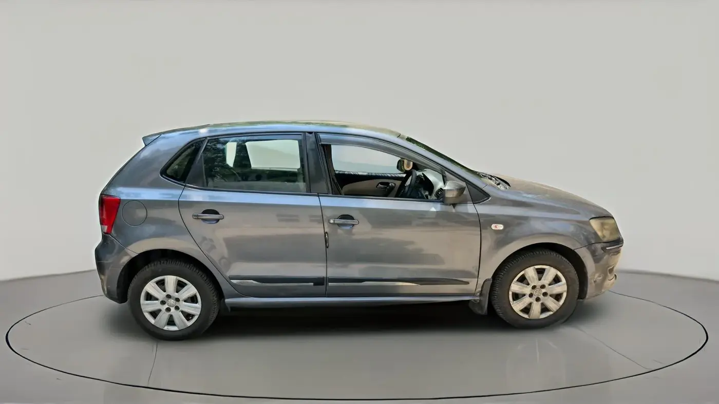 2011 Volkswagen Polo COMFORTLINE 1.2L PETROL, Petrol, Manual, 1,37,755 km, exterior