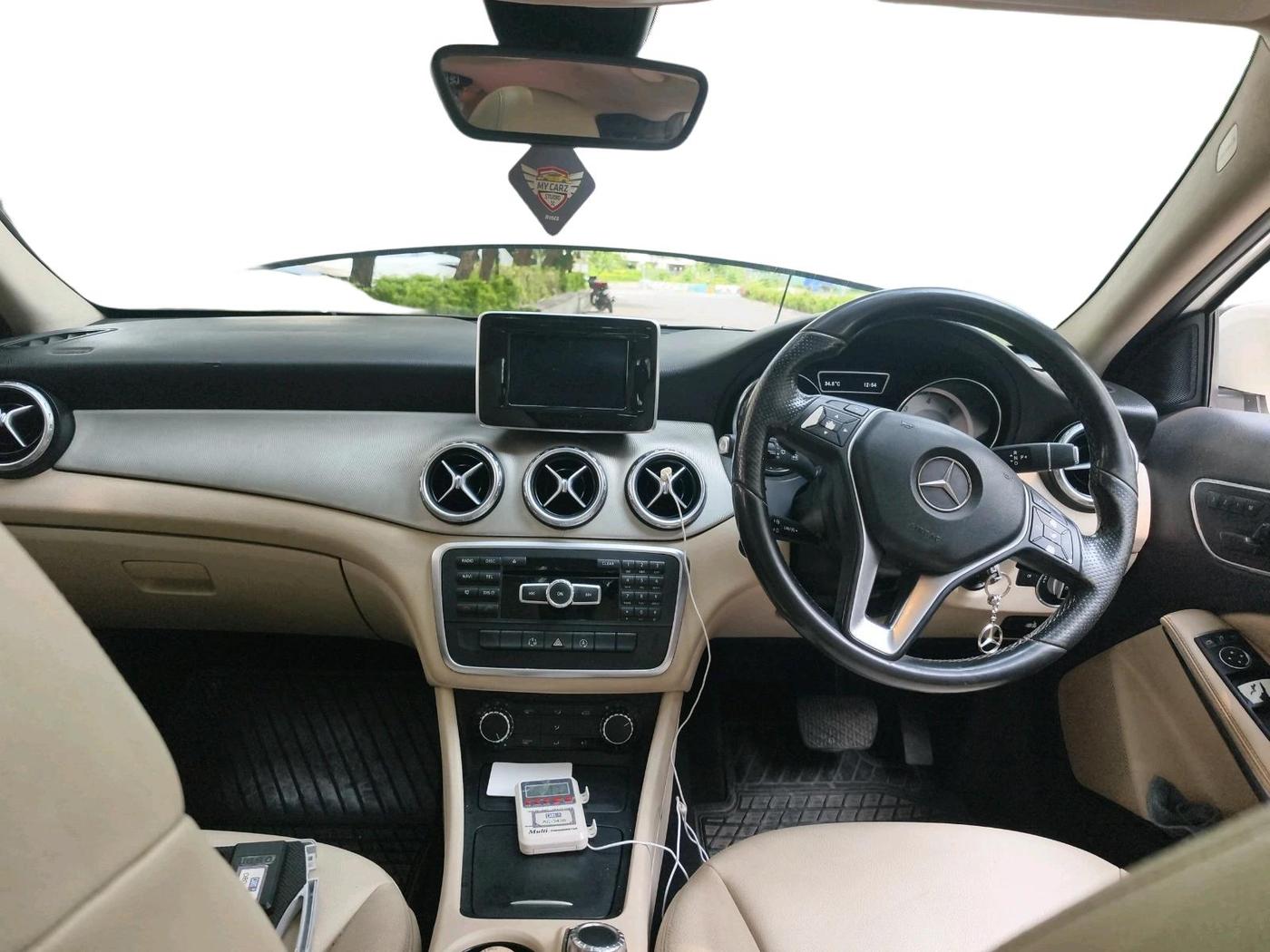 2015 Mercedes Benz GLA Class 200 CDI SPORT, Diesel, Automatic, 53,552 km, interior