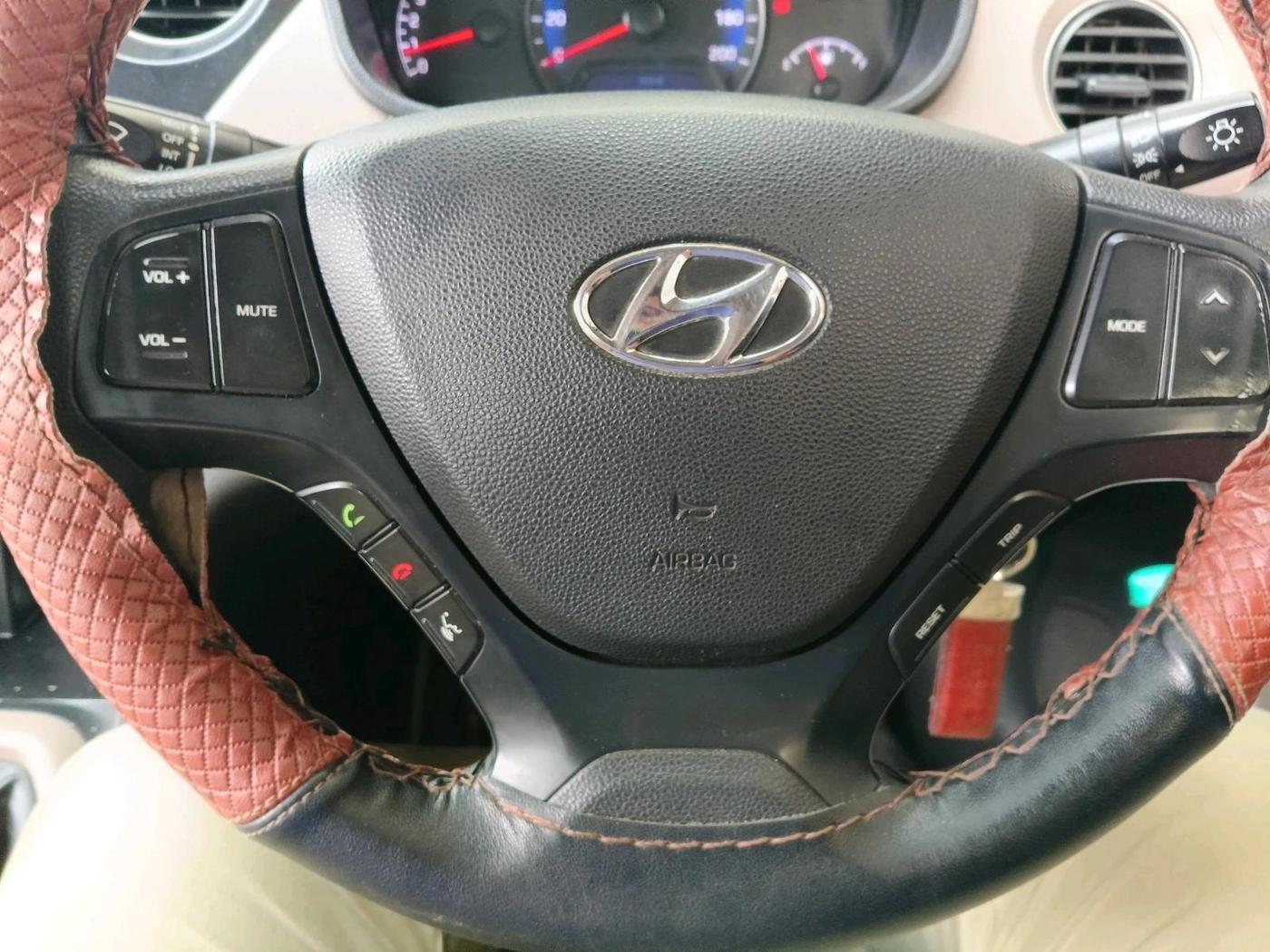 2017 Hyundai Xcent SX 1.2, Petrol, Manual, 58,406 km, interior
