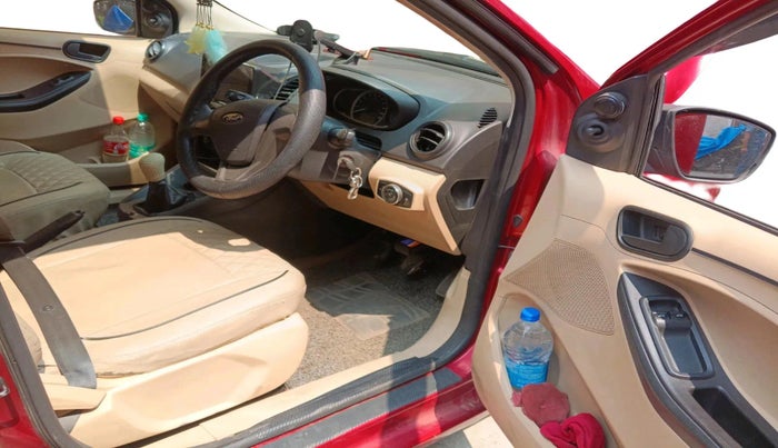 2016 Ford Figo Aspire AMBIENTE 1.2 PETROL, Petrol, Manual, 73,833 km, interior