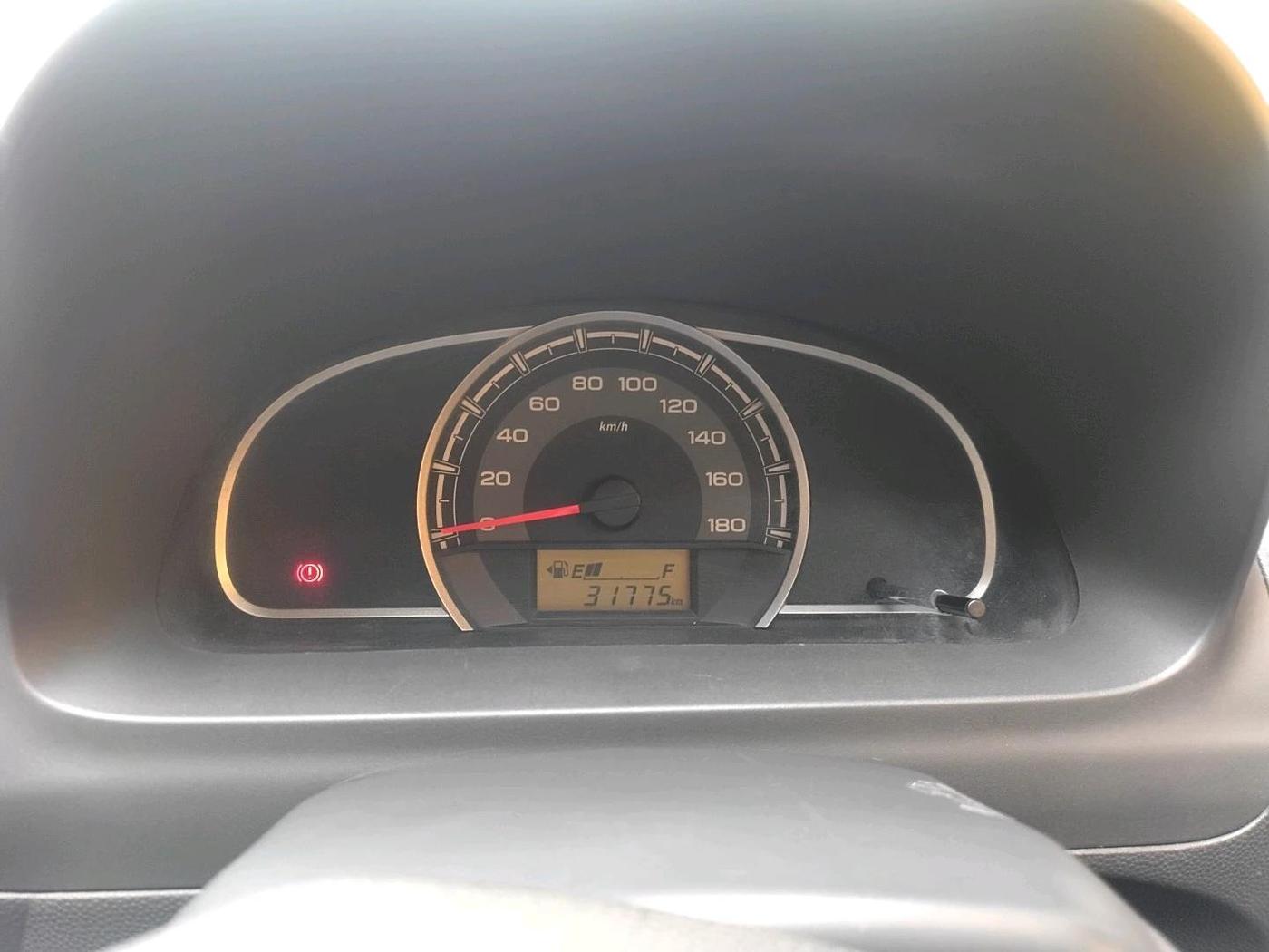 2016 Maruti Alto 800 LXI, Petrol, Manual, 31,775 km, interior