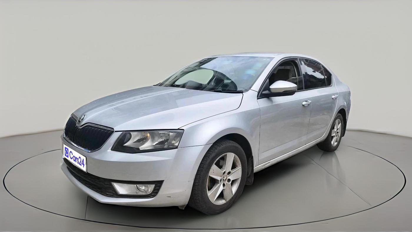 2016 Skoda Octavia 2.0 TDI CR AMBITION, Diesel, Manual, 1,24,147 km, exterior