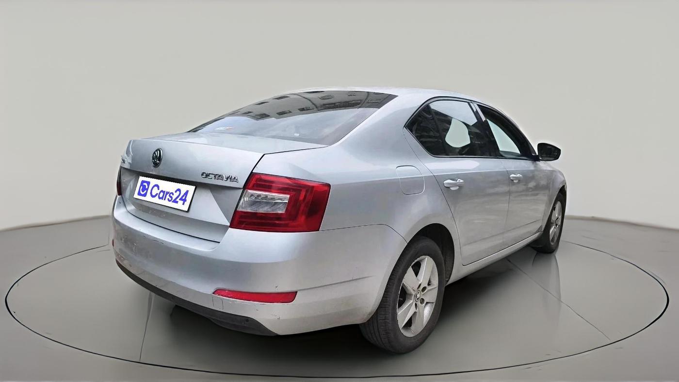 2016 Skoda Octavia 2.0 TDI CR AMBITION, Diesel, Manual, 1,24,147 km, exterior