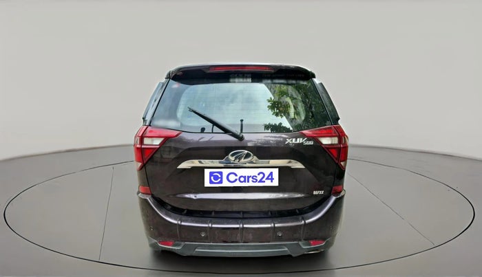 2020 Mahindra XUV500 W11, Diesel, Manual, 30,820 km, exterior