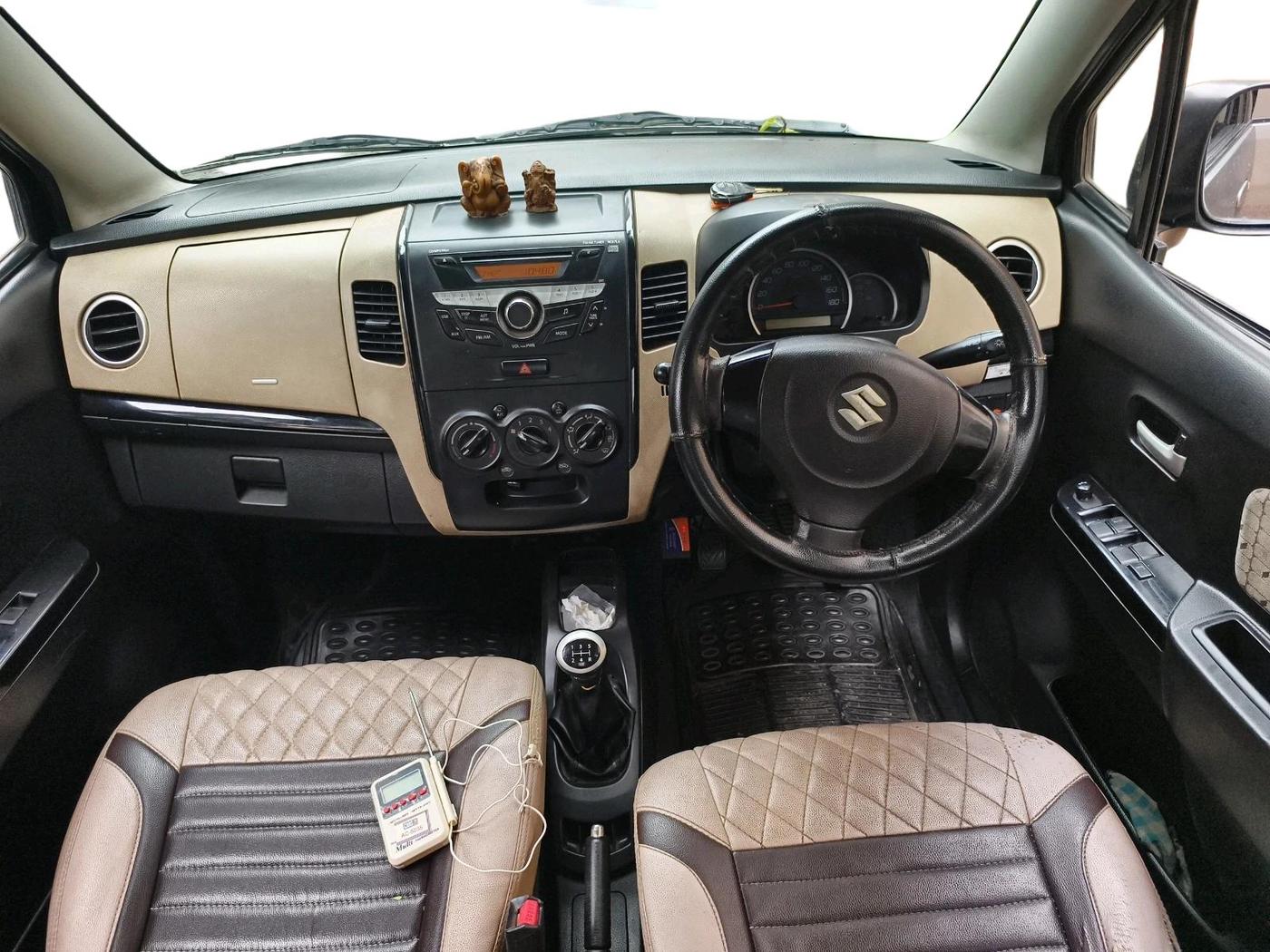 2017 Maruti Wagon R 1.0 VXI, Petrol, Manual, 55,177 km, interior
