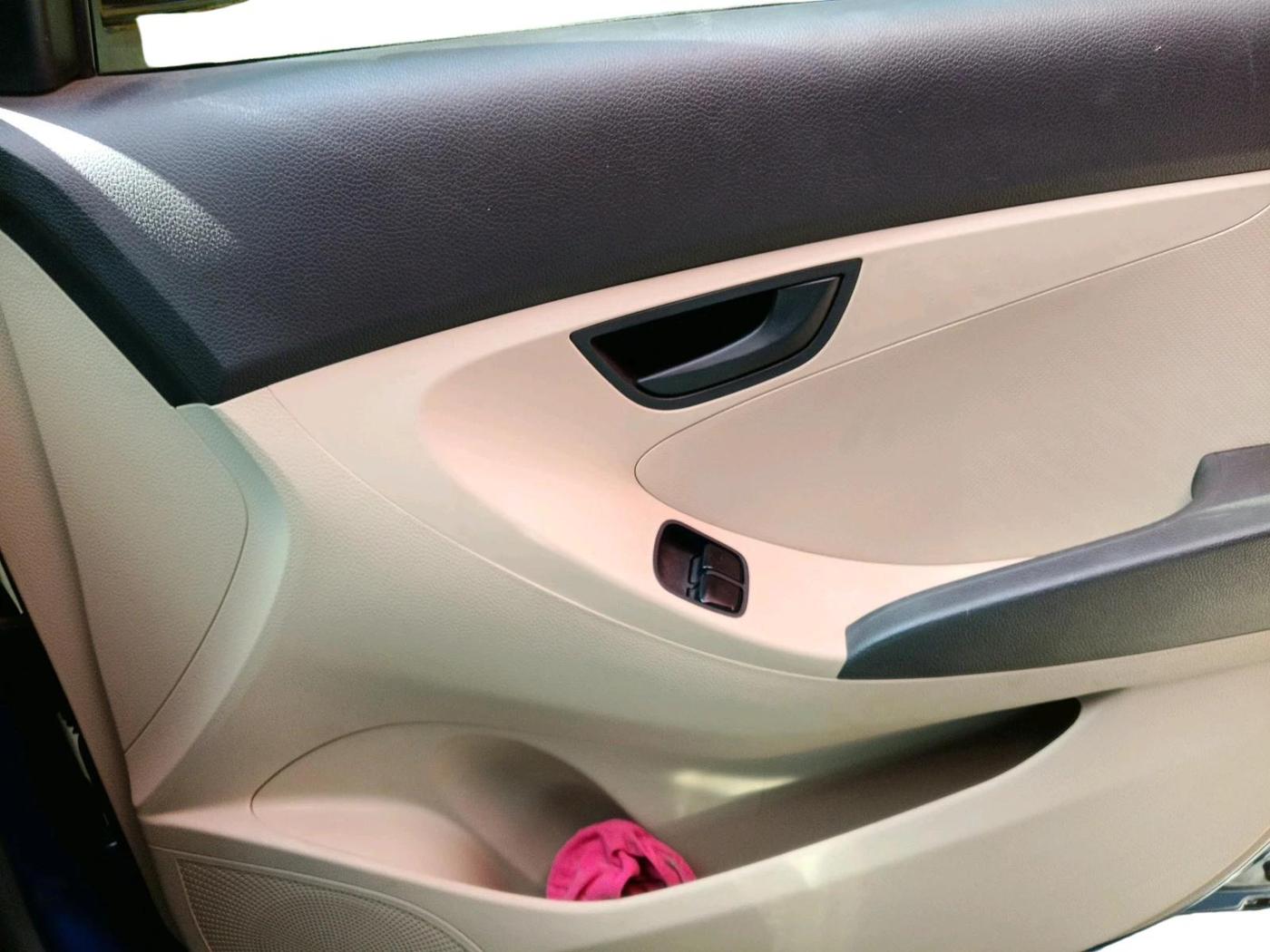 2018 Hyundai Eon ERA +, Petrol, Manual, 5,443 km, interior