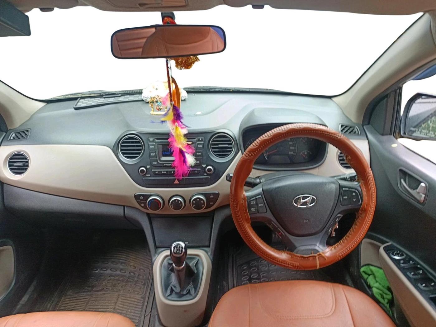 2015 Hyundai Xcent S 1.2, Petrol, Manual, 80,668 km, interior