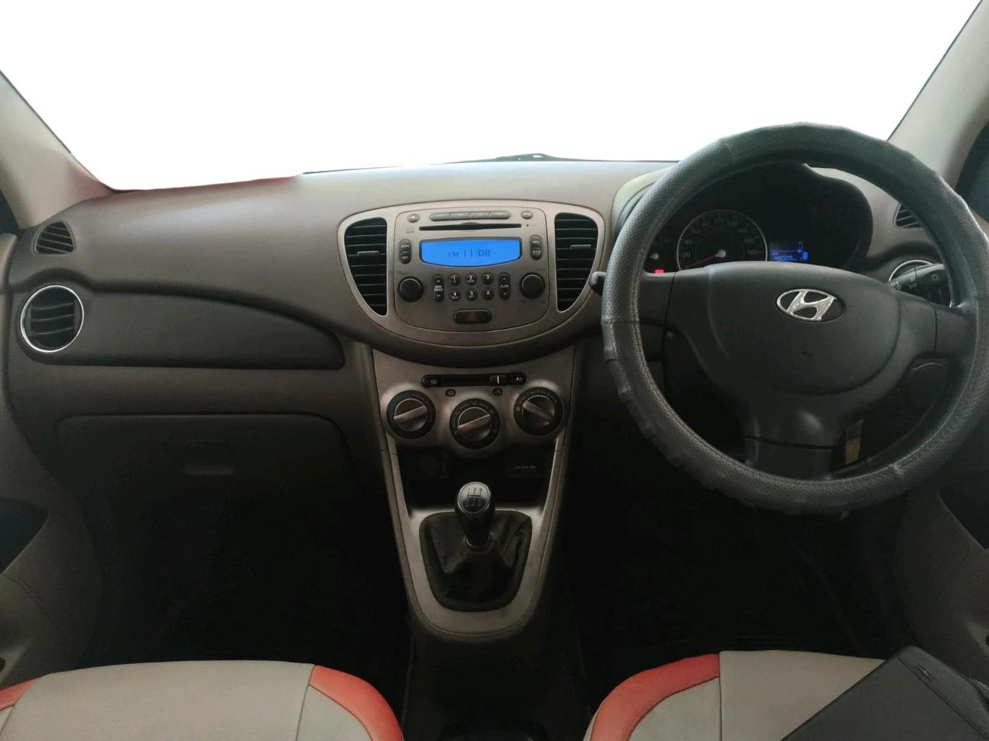 2011 Hyundai i10 SPORTZ 1.2, Petrol, Manual, 48,009 km, interior
