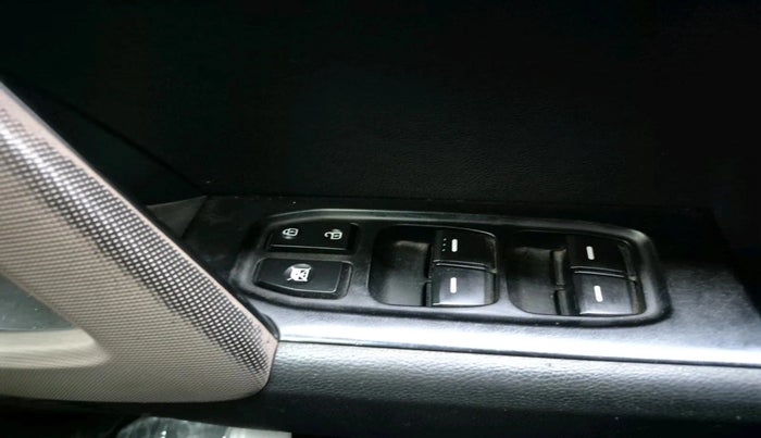 2017 Hyundai Creta S PLUS 1.4 DIESEL, Diesel, Manual, 1,06,718 km, interior