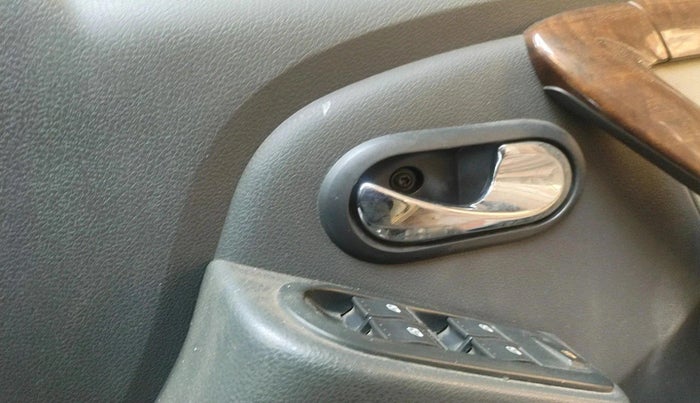 2013 Renault Duster 110 PS RXL DIESEL, Diesel, Manual, 72,722 km, interior