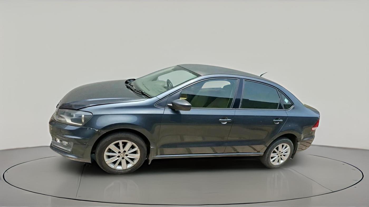 2016 Volkswagen Vento HIGHLINE 1.5 AT, Diesel, Automatic, 1,79,084 km, exterior