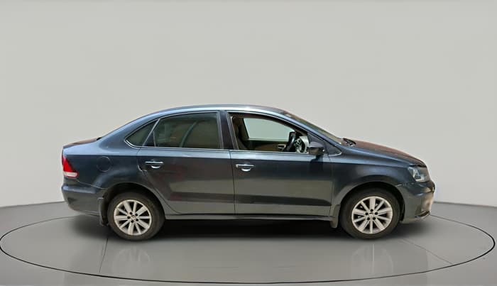 2016 Volkswagen Vento HIGHLINE 1.5 AT, Diesel, Automatic, 1,79,084 km, exterior