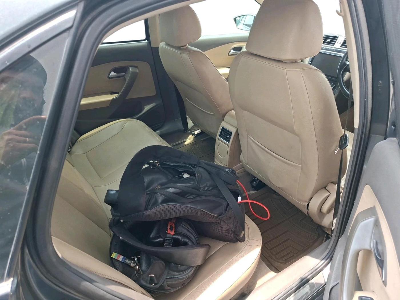 2016 Volkswagen Vento HIGHLINE 1.5 AT, Diesel, Automatic, 1,79,084 km, interior