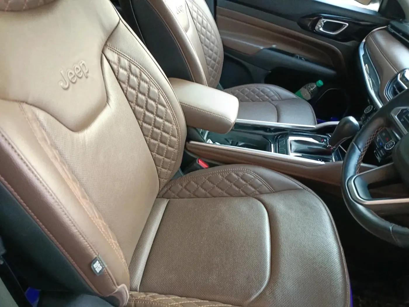 2023 Jeep MERIDIAN LIMITED PLUS 4X2 AT, Diesel, Automatic, 17,143 km, interior