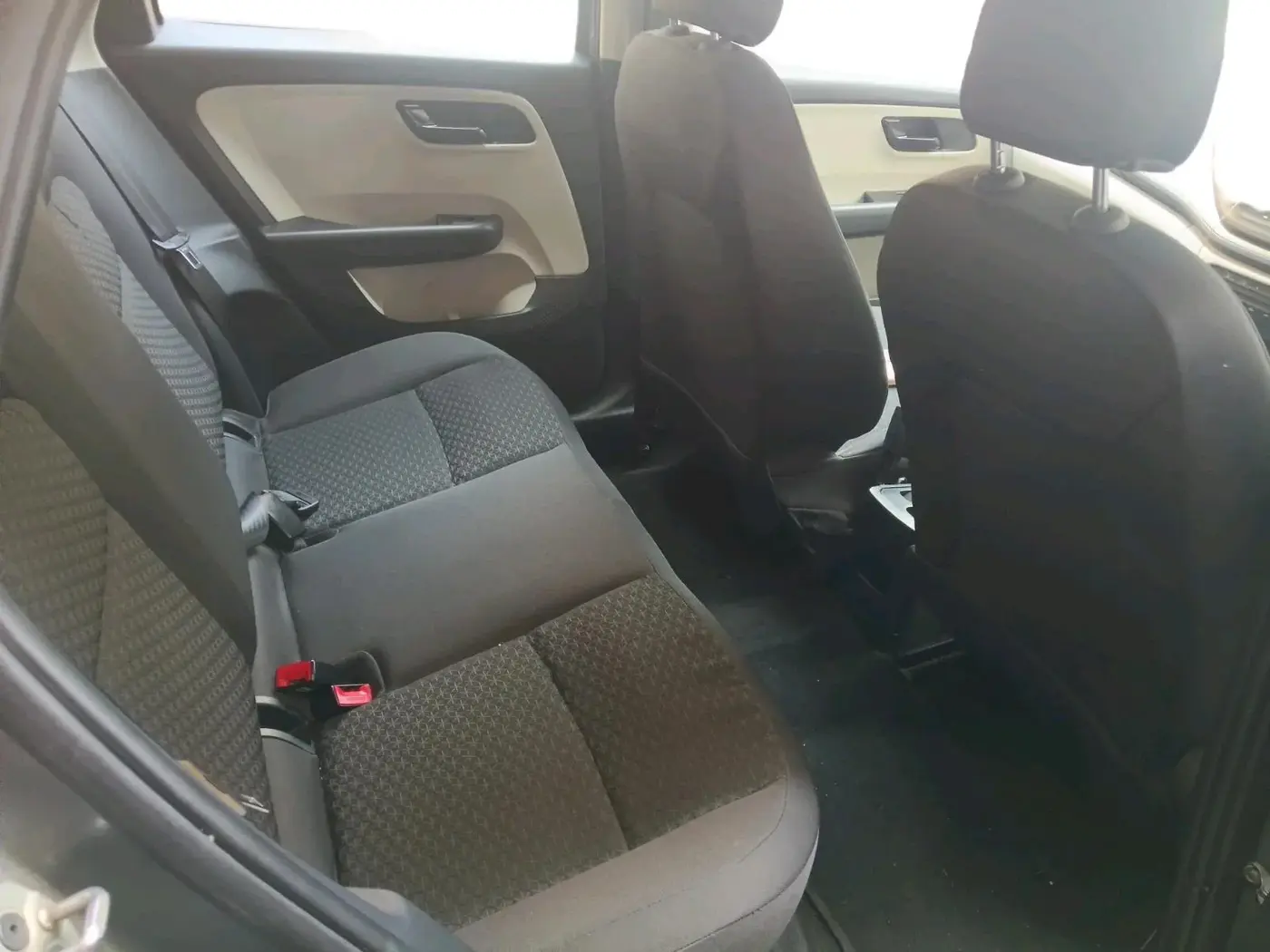 2023 Tata ALTROZ XM PLUS SUNROOF, Petrol, Manual, 3,220 km, interior