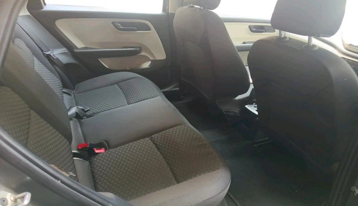 2023 Tata ALTROZ XM PLUS SUNROOF, Petrol, Manual, 3,220 km, interior