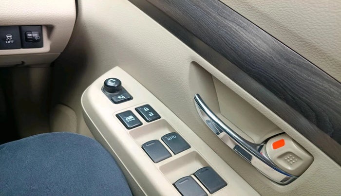 2022 Maruti Ertiga ZXI+ SHVS, Petrol, Manual, 21,214 km, interior