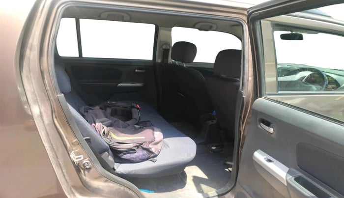 2011 Maruti Wagon R 1.0 VXI, Petrol, Manual, 30,205 km, interior