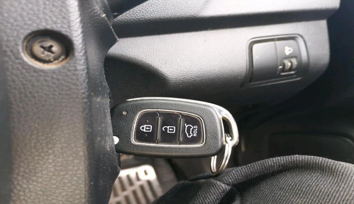 2016 Hyundai i20 Active 1.4 S, Diesel, Manual, 1,01,019 km, interior