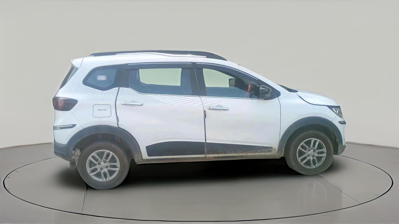 2023 Renault TRIBER RXT, Petrol, Manual, 92,602 km, exterior