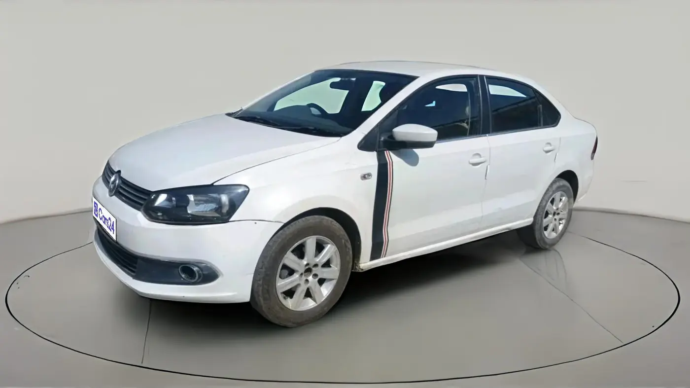 2011 Volkswagen Vento COMFORTLINE DIESEL 1.6, Diesel, Manual, 1,66,812 km, exterior