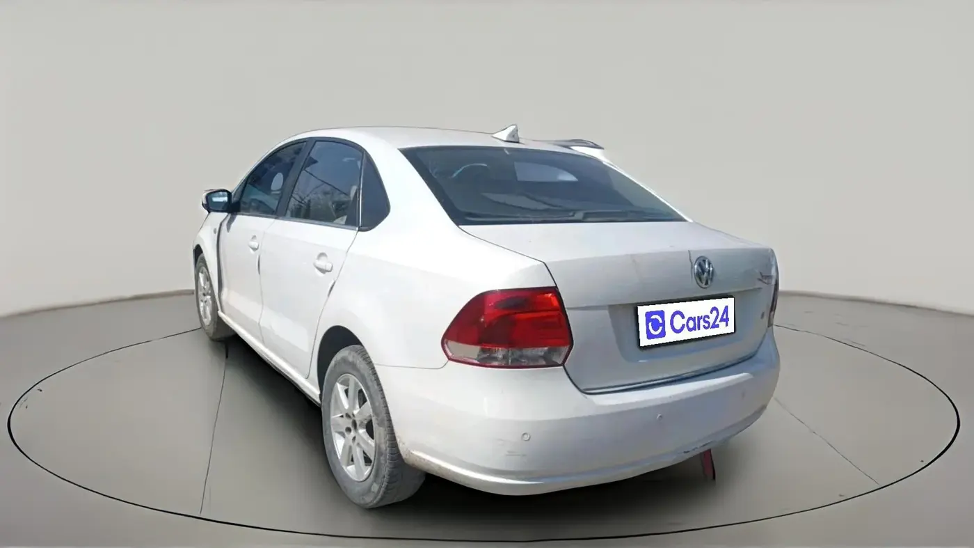 2011 Volkswagen Vento COMFORTLINE DIESEL 1.6, Diesel, Manual, 1,66,812 km, exterior