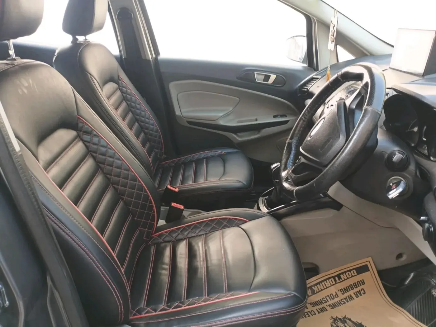 2017 Ford Ecosport AMBIENTE 1.5L DIESEL, Diesel, Manual, 1,02,393 km, interior