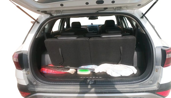 2024 Hyundai ALCAZAR PRESTIGE 1.5 MT 7STR, Diesel, Manual, 18,800 km, exterior