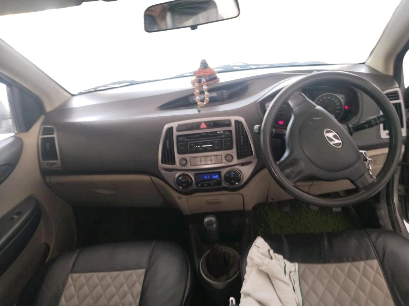 2012 Hyundai i20 MAGNA 1.4 CRDI, Diesel, Manual, 90,732 km, interior
