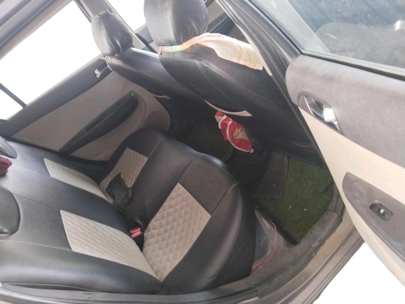 2012 Hyundai i20 MAGNA 1.4 CRDI, Diesel, Manual, 90,732 km, interior