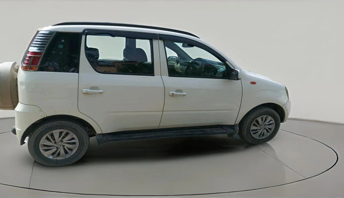 2014 Mahindra Quanto C6, Diesel, Manual, 1,00,248 km, exterior