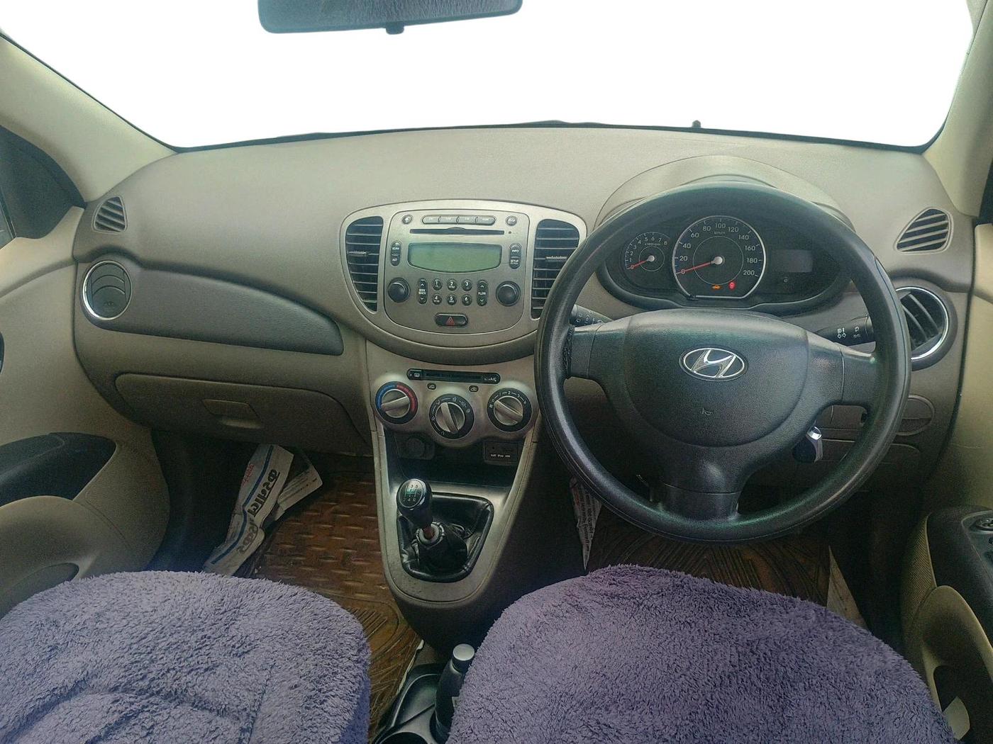 2012 Hyundai i10 SPORTZ 1.2, Petrol, Manual, 1,29,596 km, interior