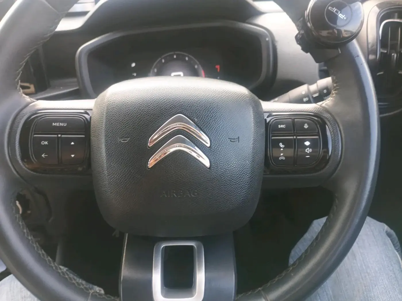 2024 CITROEN C3 SHINE 1.2 DUAL TONE , Petrol, Manual, 40,218 km, interior