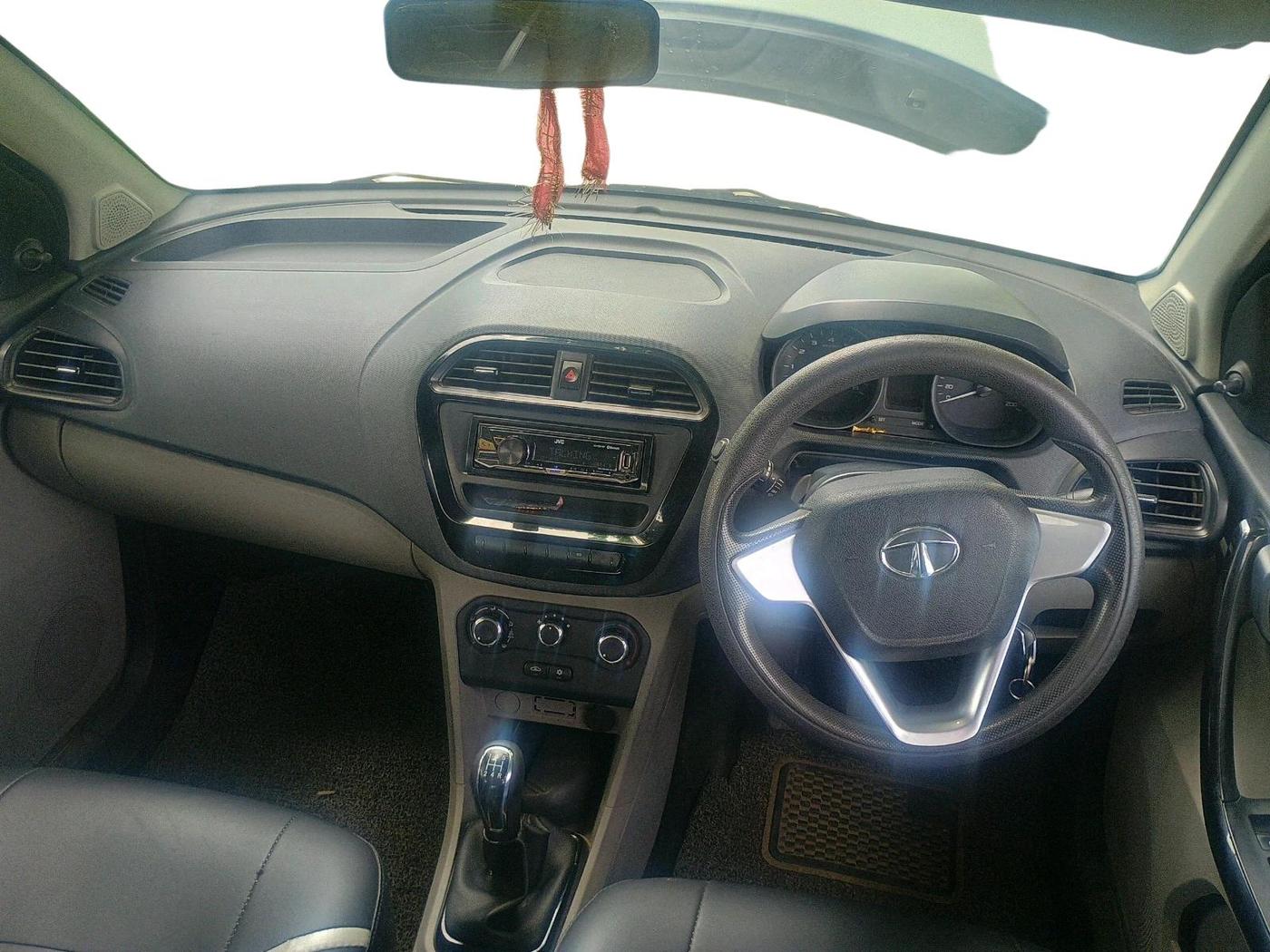 2017 Tata Tiago XM PETROL, Petrol, Manual, 72,627 km, interior