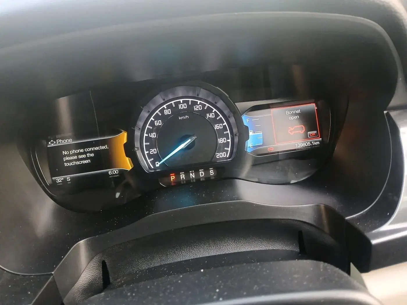 2021 Ford Endeavour TITANIUM PLUS 2.0 4X2 AT SUNROOF, Diesel, Automatic, 1,39,805 km, interior