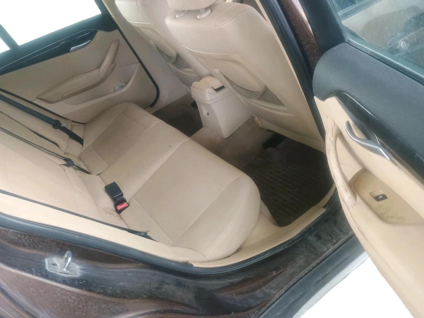 2011 BMW X1 sDrive20d, Diesel, Automatic, 93,816 km, interior