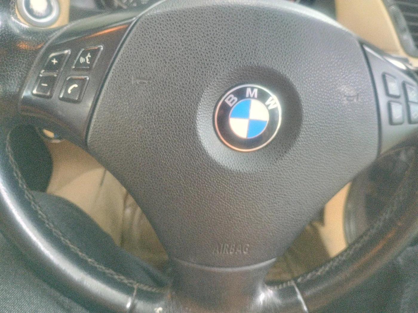 2011 BMW X1 sDrive20d, Diesel, Automatic, 93,816 km, interior