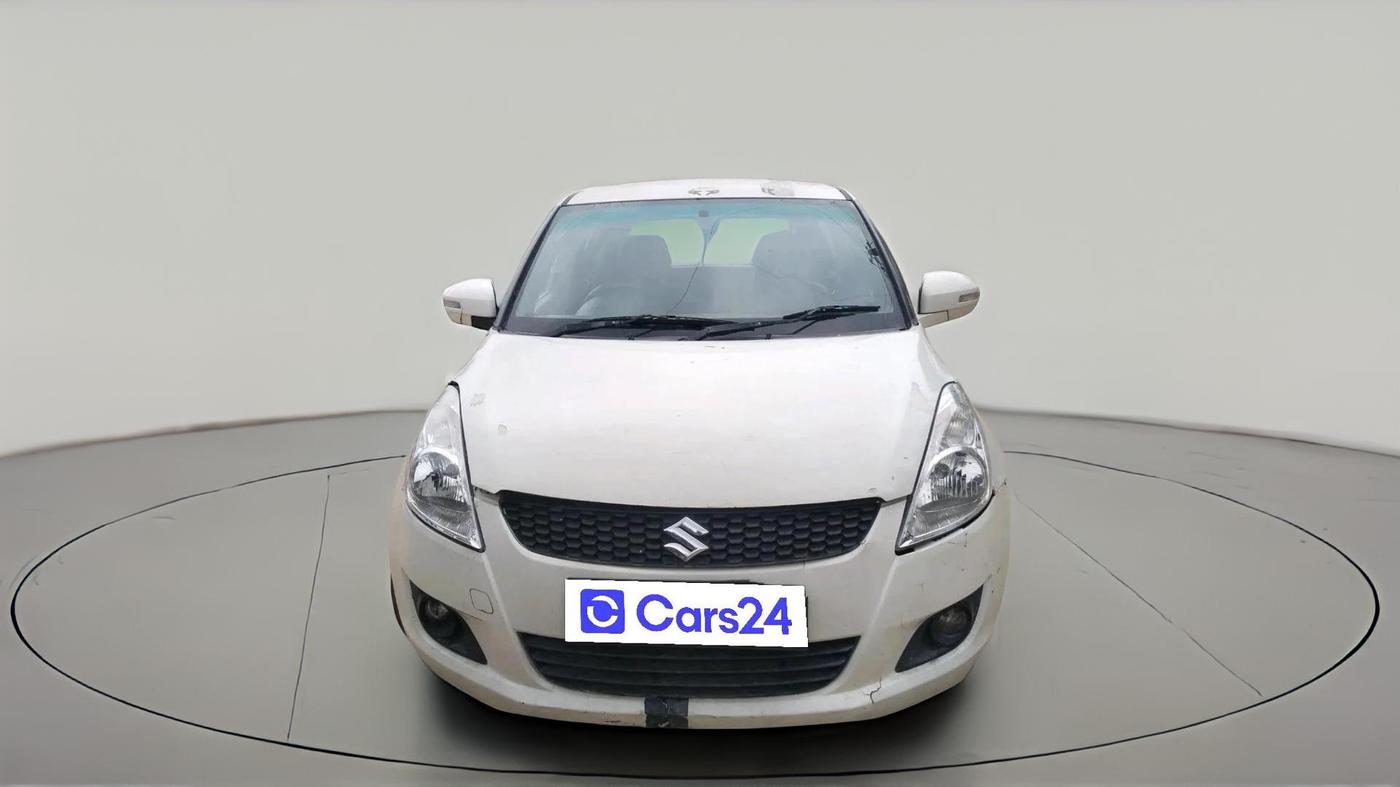 2014 Maruti Swift VXI, CNG, Manual, 97,067 km, exterior