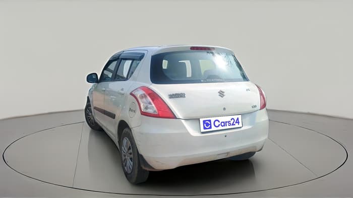 2015 Maruti Swift LXI, Petrol, Manual, 95,341 km, exterior