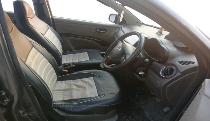 2012 Hyundai i10 MAGNA 1.2, Petrol, Manual, 1,05,653 km, interior