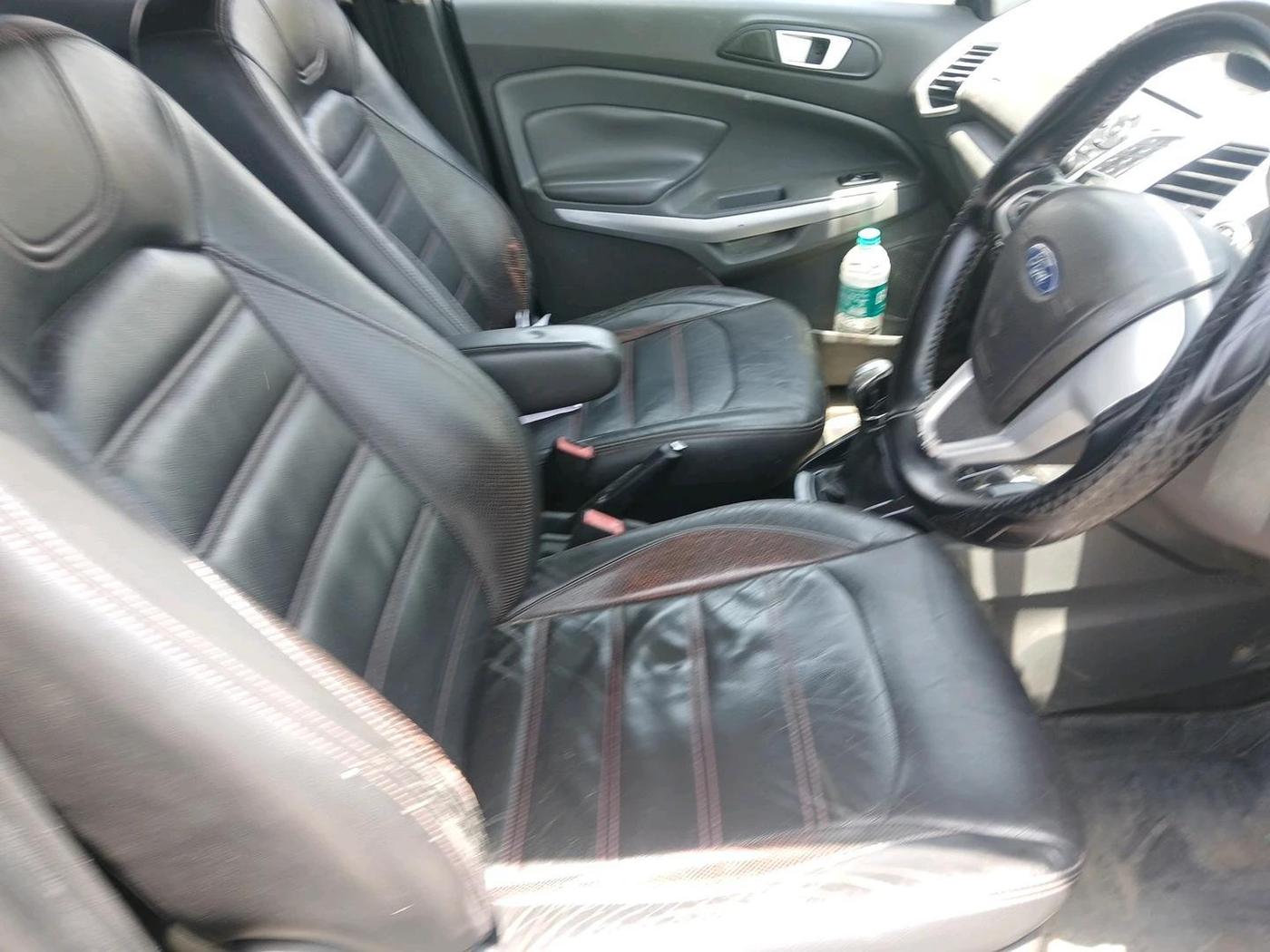 2014 Ford Ecosport TITANIUM 1.5L DIESEL, Diesel, Manual, 1,73,167 km, interior