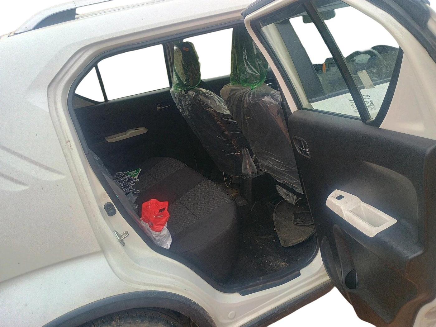 2022 Maruti IGNIS DELTA 1.2, CNG, Manual, 17,349 km, interior